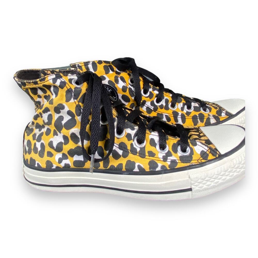 Converse Chuck Taylor high top cheetah Sneaker Wm Size 6 - Picture 3 of 9